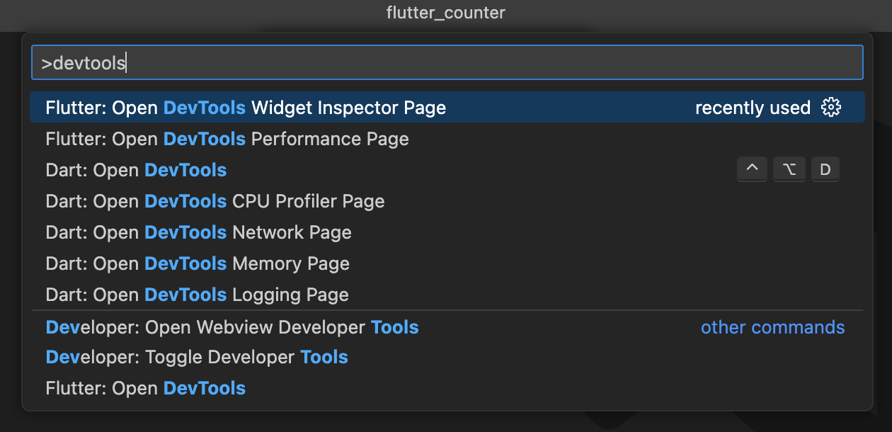 Captura de pantalla mostrando los comandos de Open DevTools